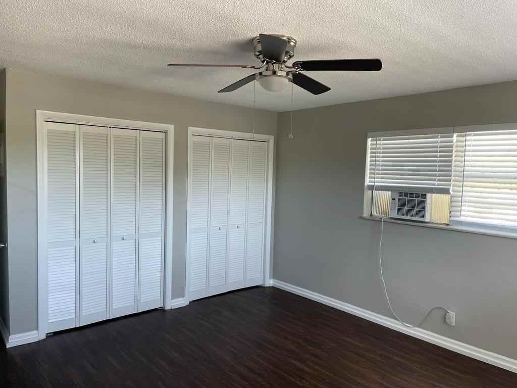 1630 N 25th Ave #1630-6 - Photo 7 of 10