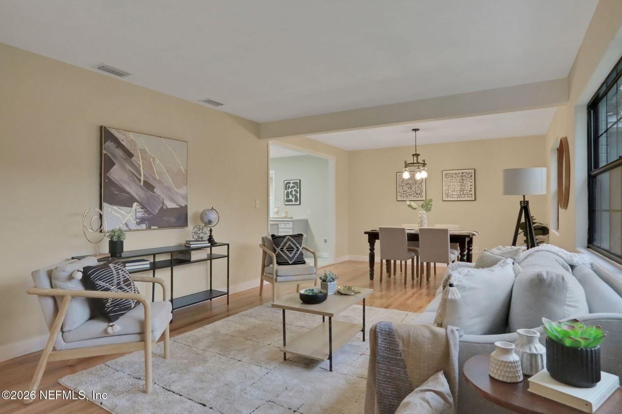 2138 Larry Dr #2138 - Photo 3 of 17