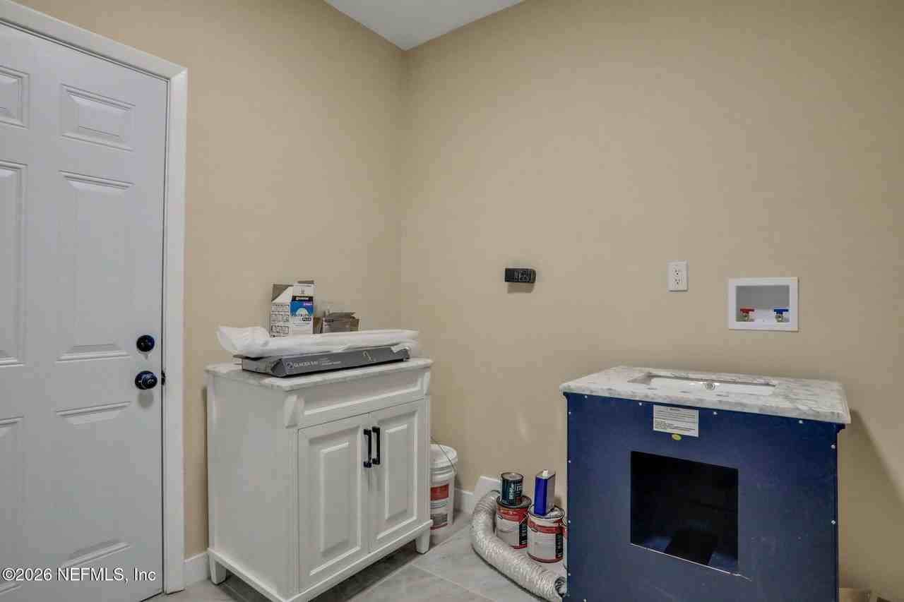 2138 Larry Dr #2138 - Photo 5 of 17