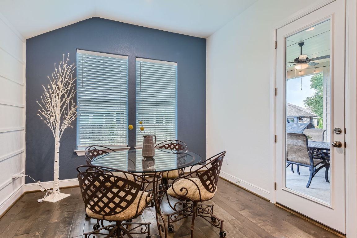 1332 Modoc Way #1332 - Photo 4 of 28