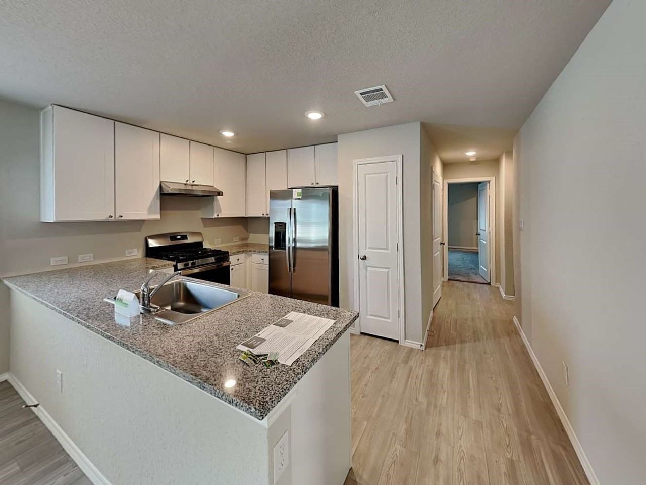 10622 Varmus Dr #10622