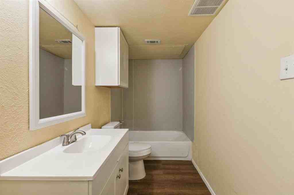 1821 Randolph Dr #1821 - Photo 2 of 10