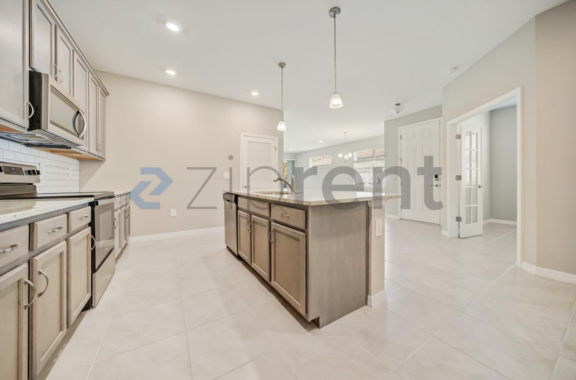 1126 S Town And River Dr - Photo 7 of 24