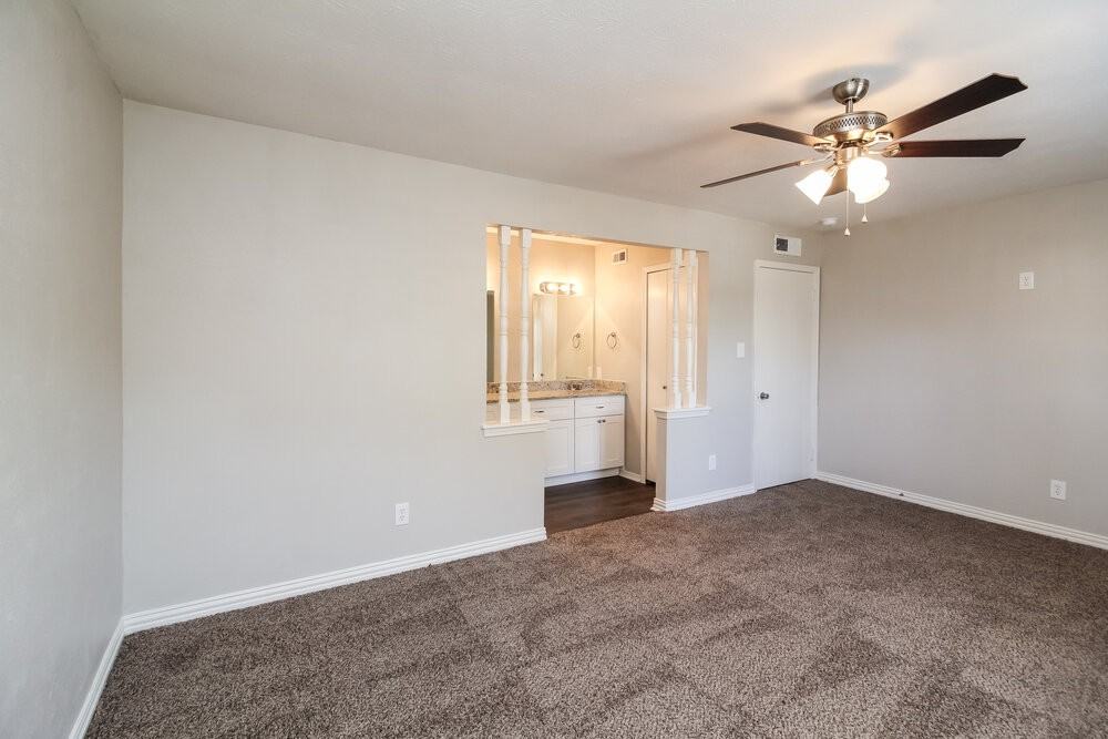 454 Kenya St - Photo 7 of 16