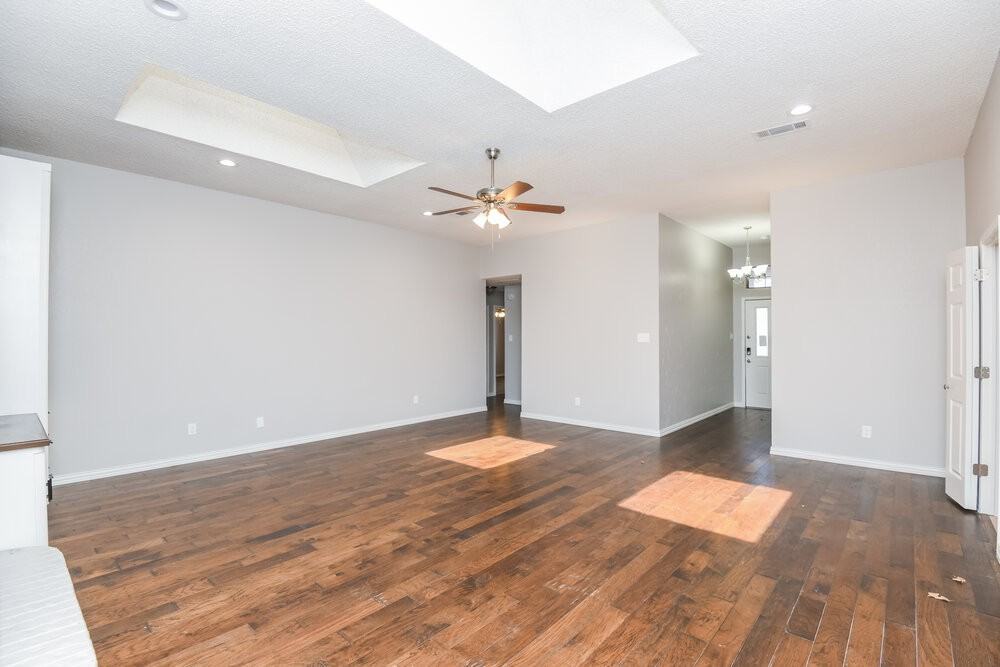 2008 Hunter Glade Ln - Photo 5 of 16