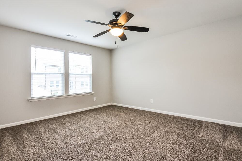 84 Pamlico Dr - Photo 7 of 15