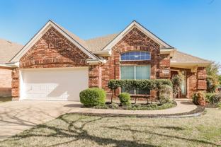 4600 Summer Oaks Ln - Photo 1 of 1