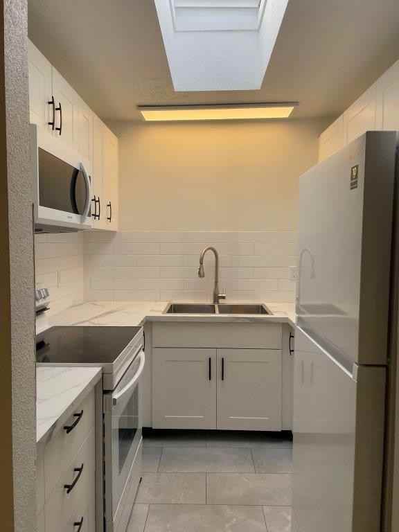 682 Gibsons Way #101 - Photo 7 of 10