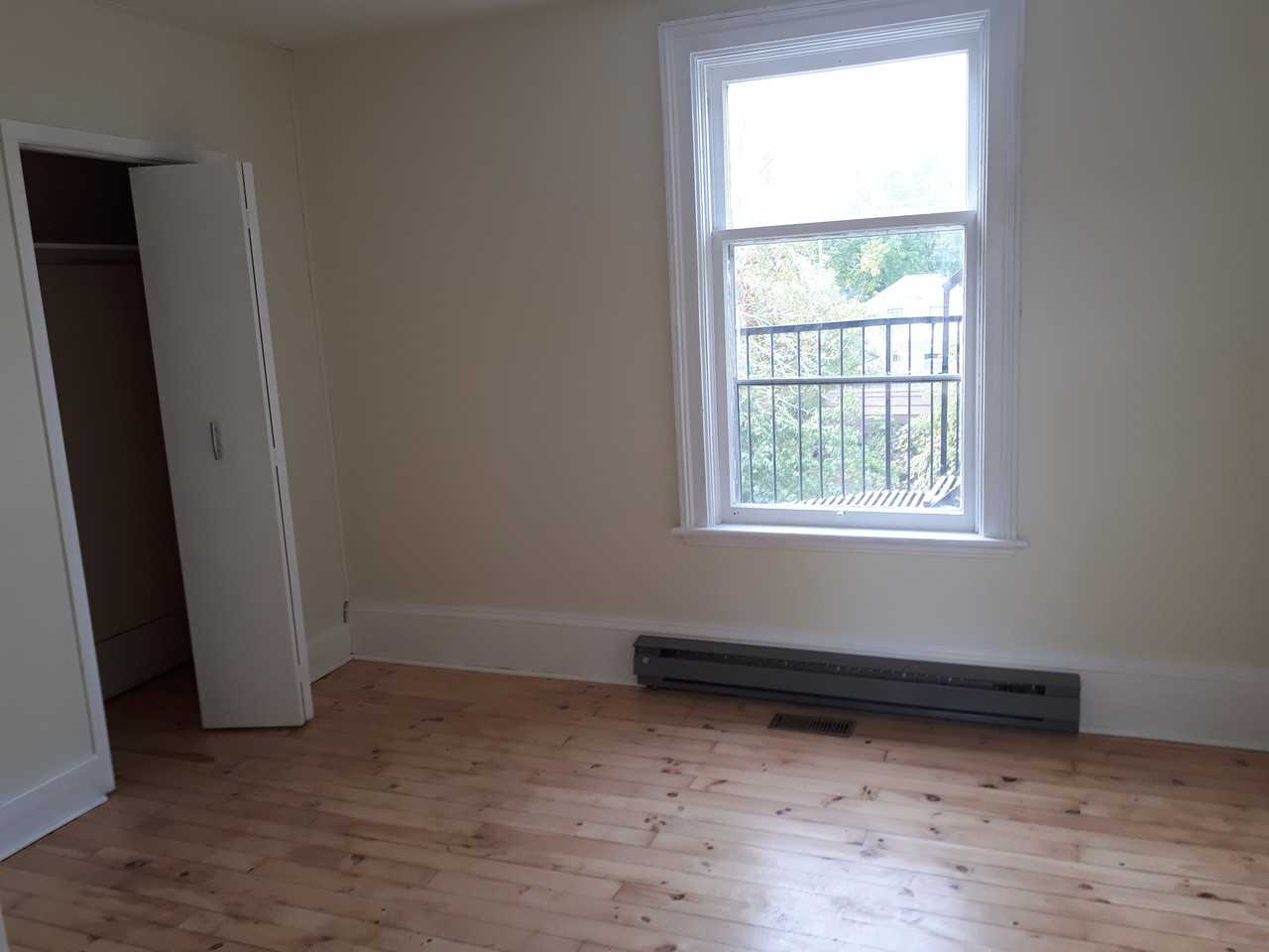 52 Craig Street #4 - Photo 3 of 10