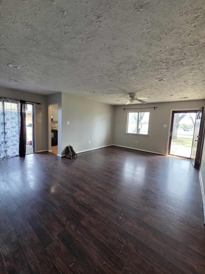 8685 Inyo Pl - Photo 7 of 18