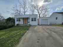 115 Sanders Dr - Photo 1 of 1