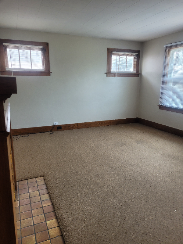 305 Cascade St #305 - Photo 4 of 18