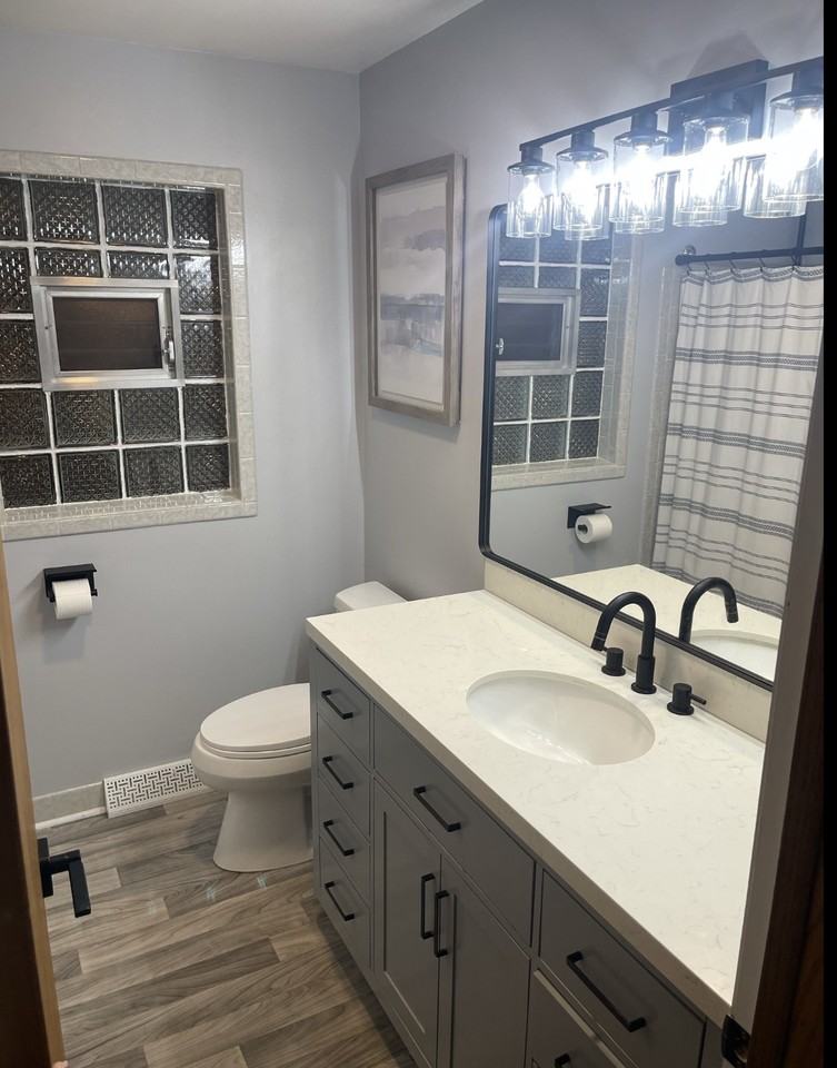 1828 Beech St - Photo 6 of 17