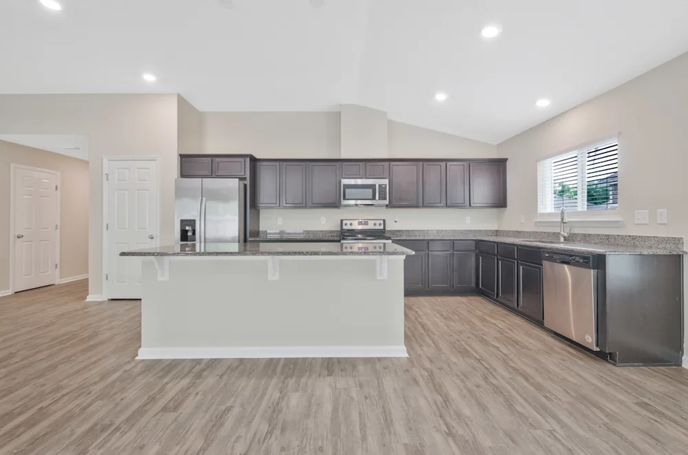 35 Coastal Village Ln - Photo 5 of 18