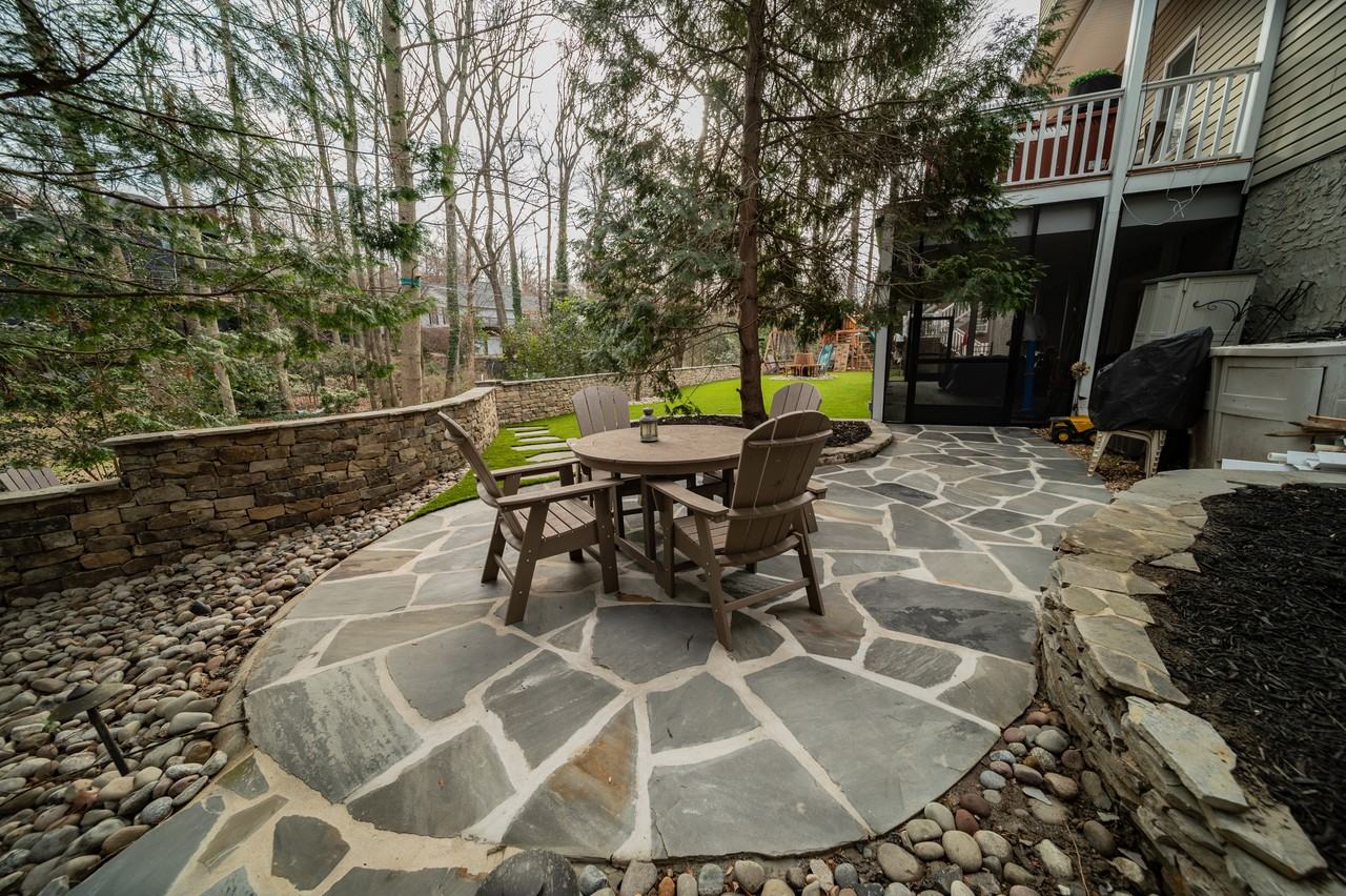 10 Lotus Ct - Photo 5 of 20