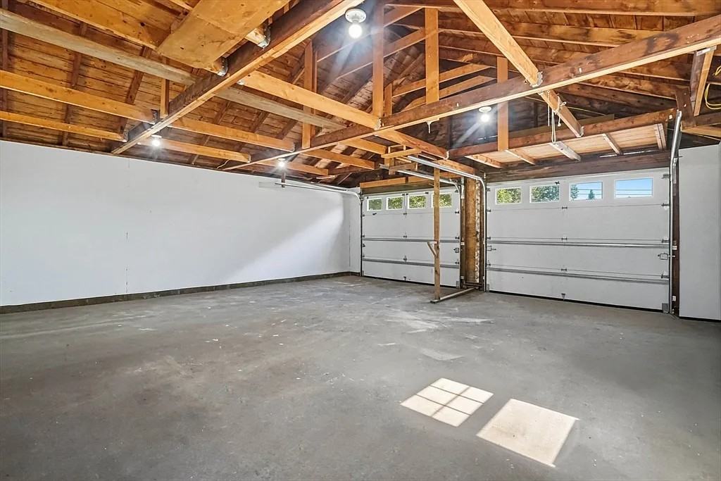 10 Belchertown St #10 - Photo 3 of 8