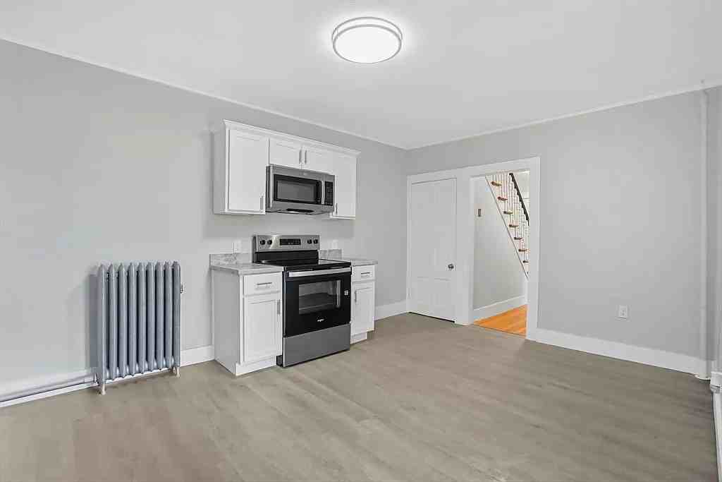 10 Belchertown St #10 - Photo 5 of 8