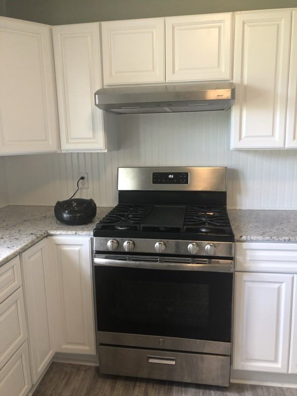 114 Judson St - Photo 4 of 18