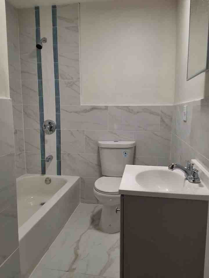 40 N 6th St #1 - Photo 4 of 6