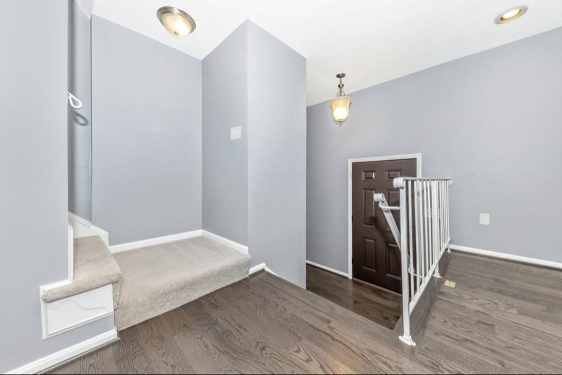 10442 Malone Ct - Photo 2 of 37