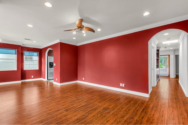 4316 Briggs Ave - Photo 5 of 36