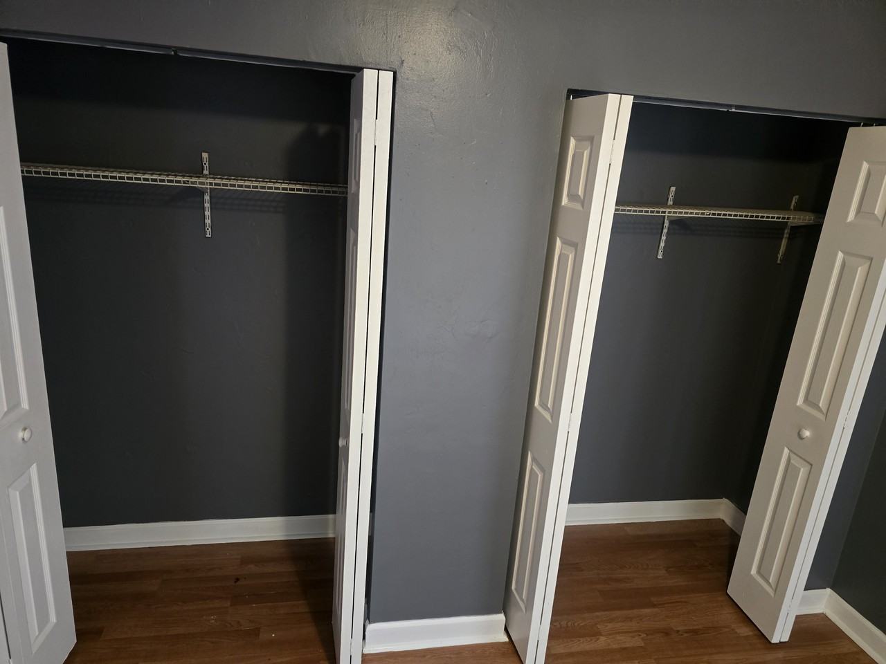 5925 Nw 23rd St - Photo 3 of 8