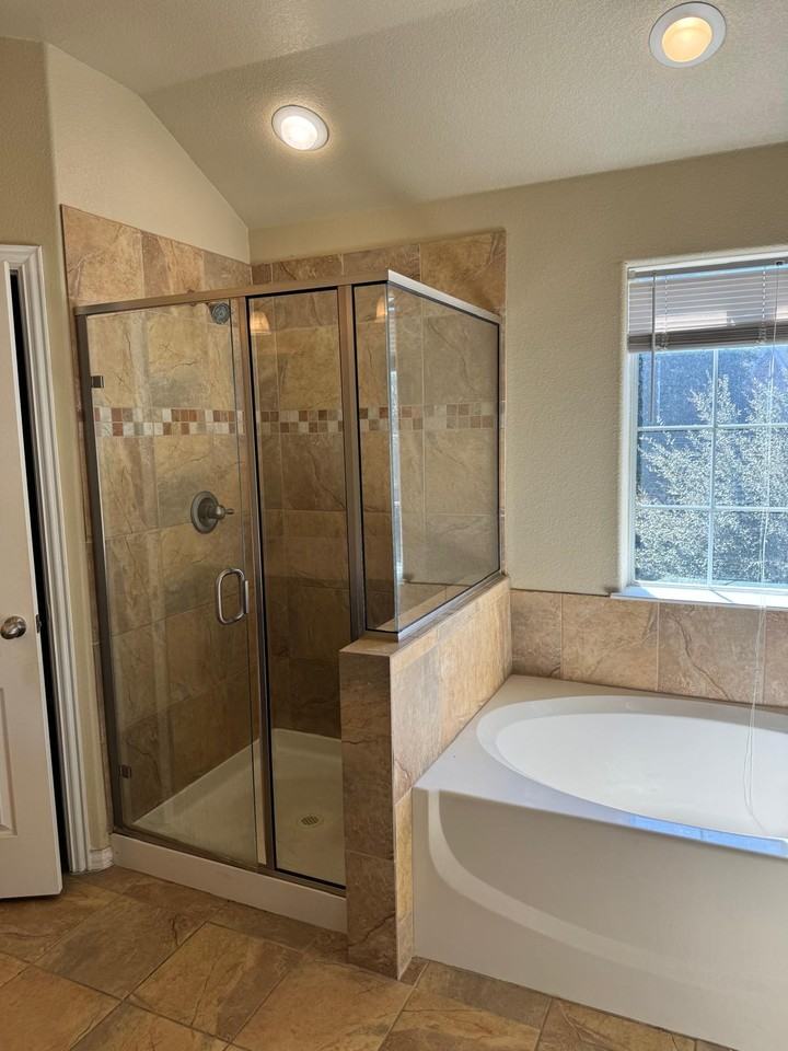 706 S Jupiter Rd #1004 - Photo 7 of 10