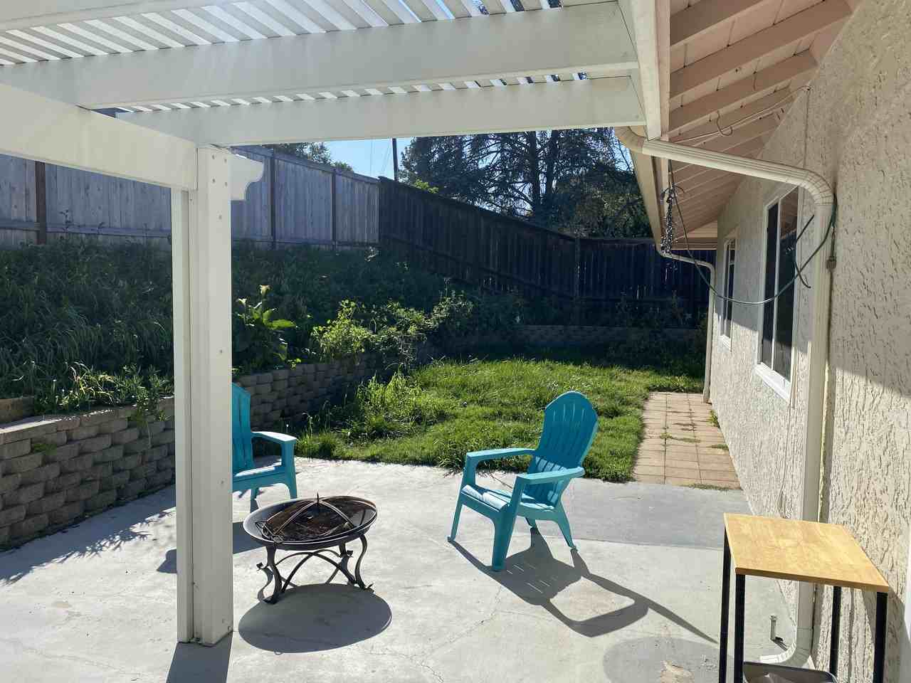 2101 Ridgeview Pl - Photo 6 of 9