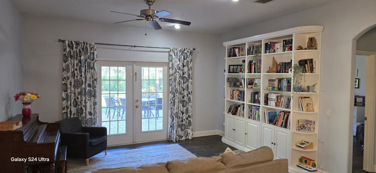 9975 Indigo Bay Cir - Photo 2 of 3