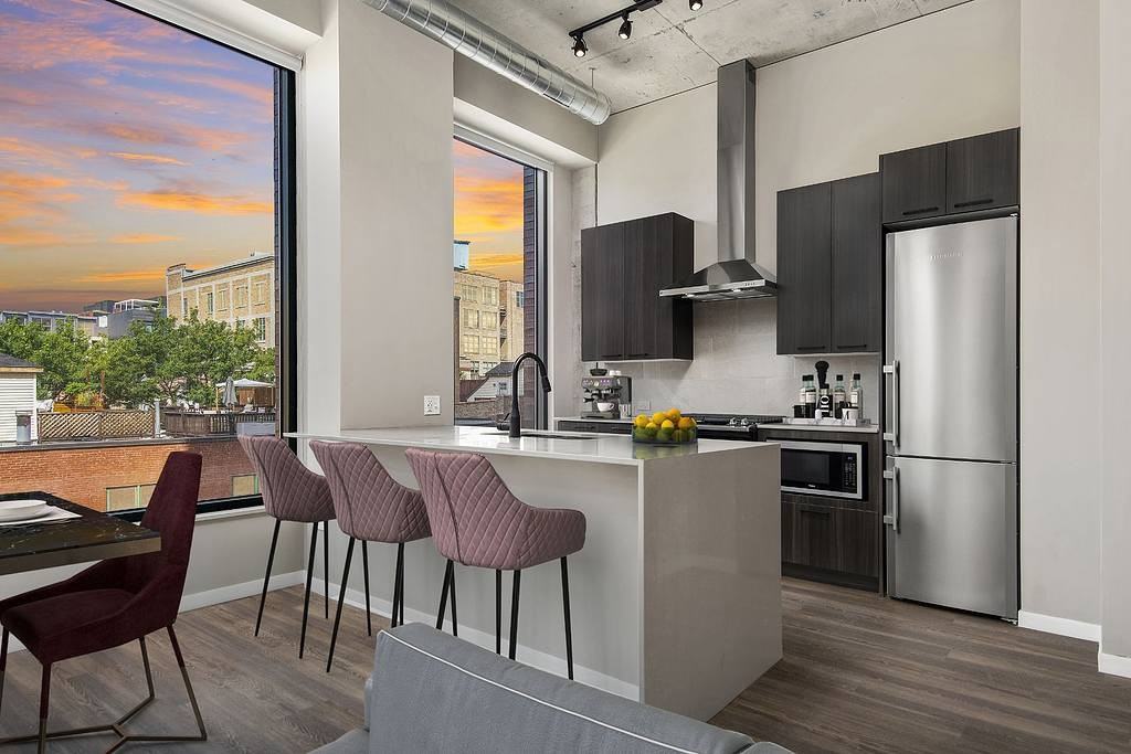 30 S Sangamon St - Photo 2 of 20