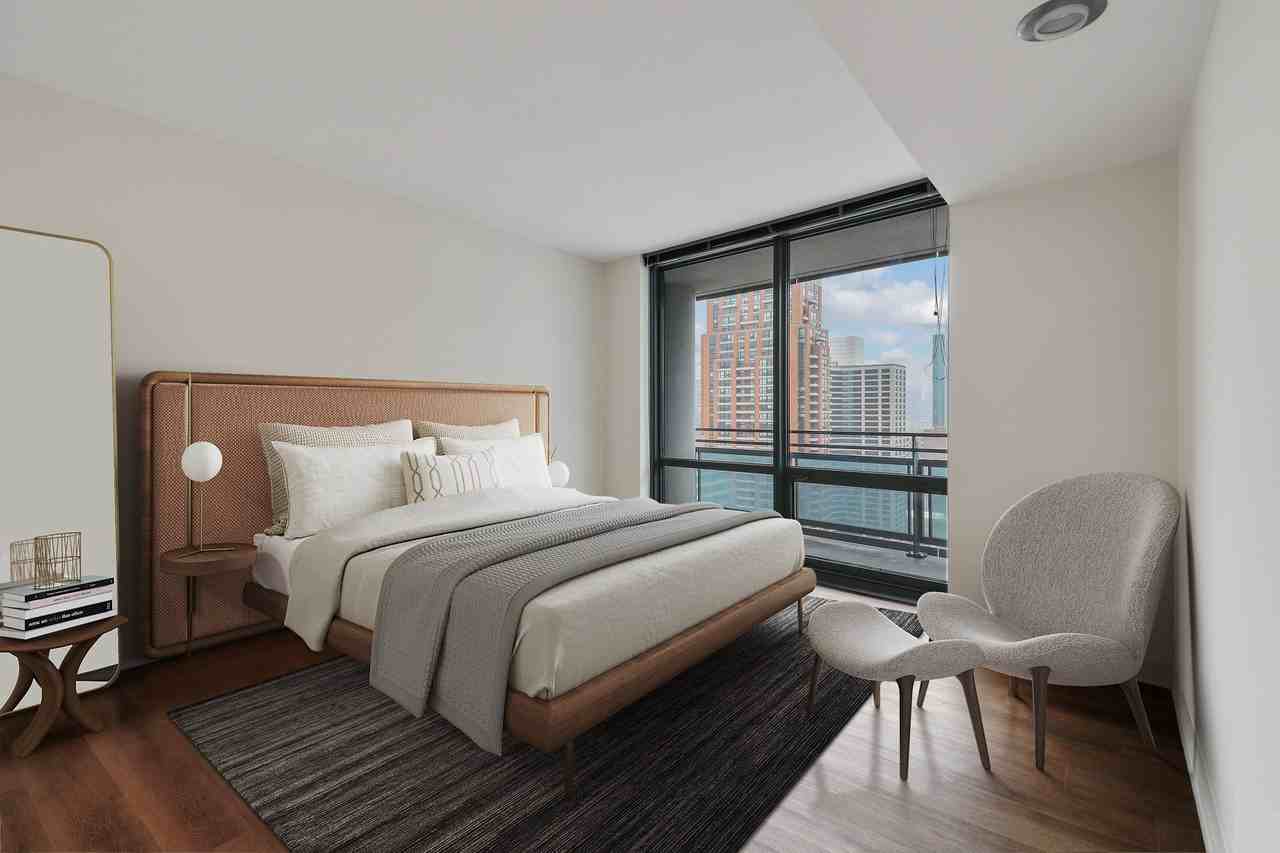 155 E 13th St - Photo 7 of 19