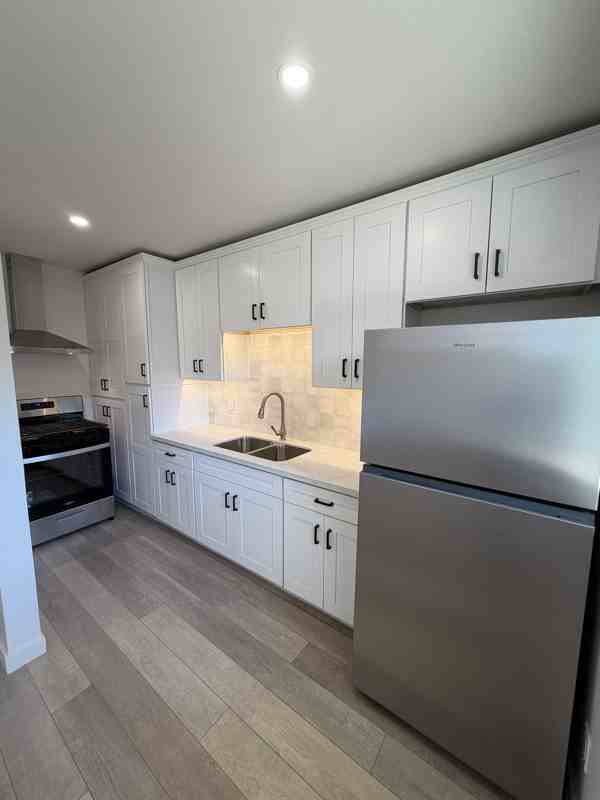 413 S Myers St #1-6 - Photo 6 of 19