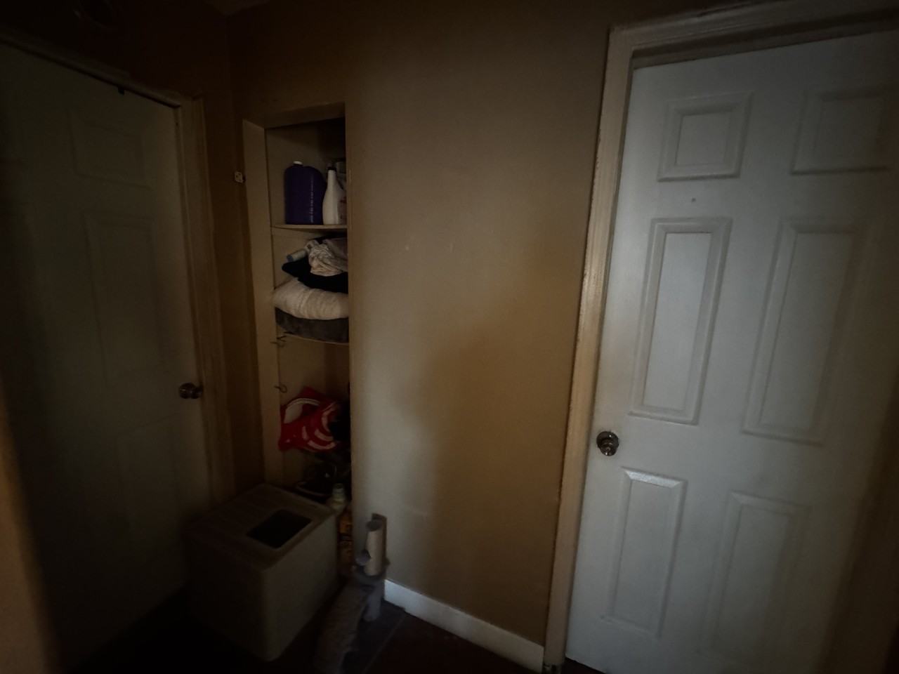 831 N H St - Photo 4 of 7