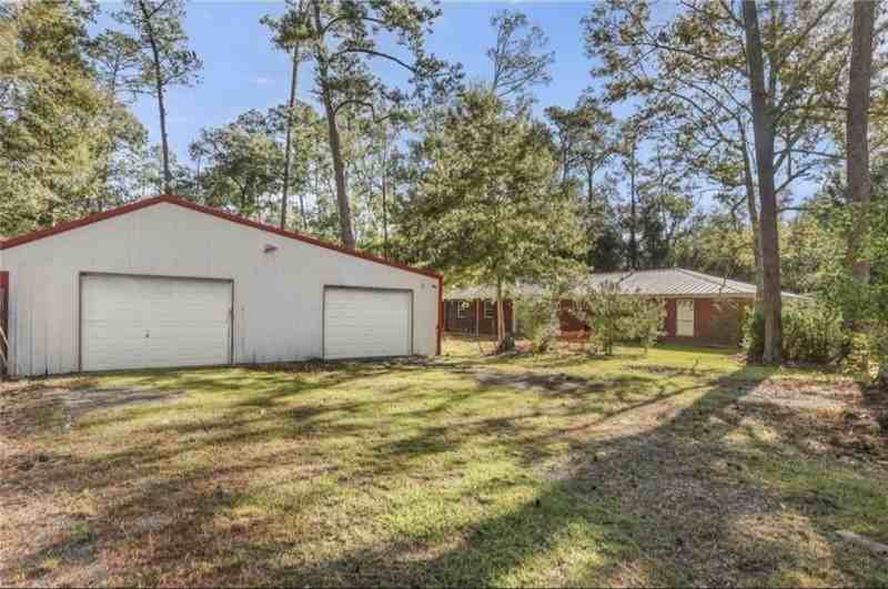 58050 Churchill Rd - Photo 4 of 20