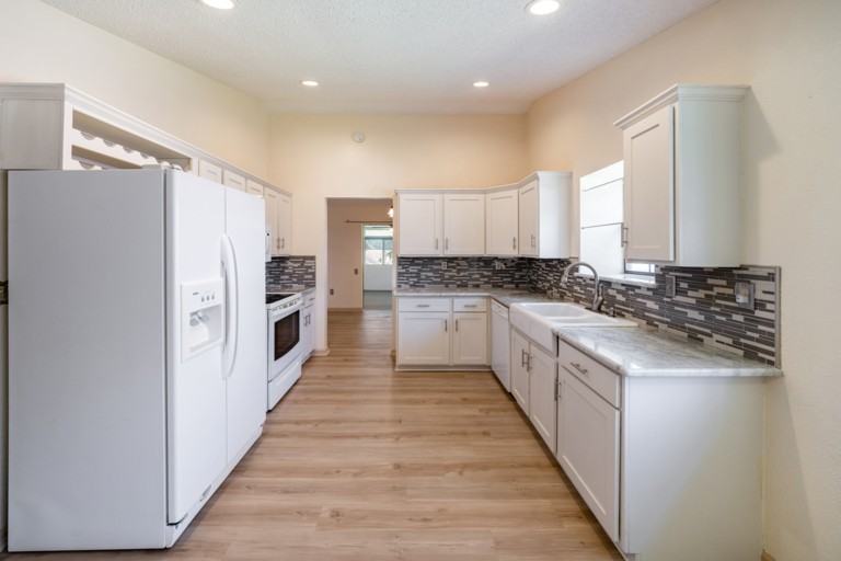 3632 Fox Run - Photo 7 of 20