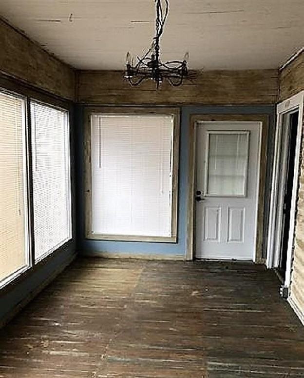 410 E Madison Ave - Photo 7 of 8