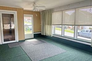 featured image of 634 Russell Ave