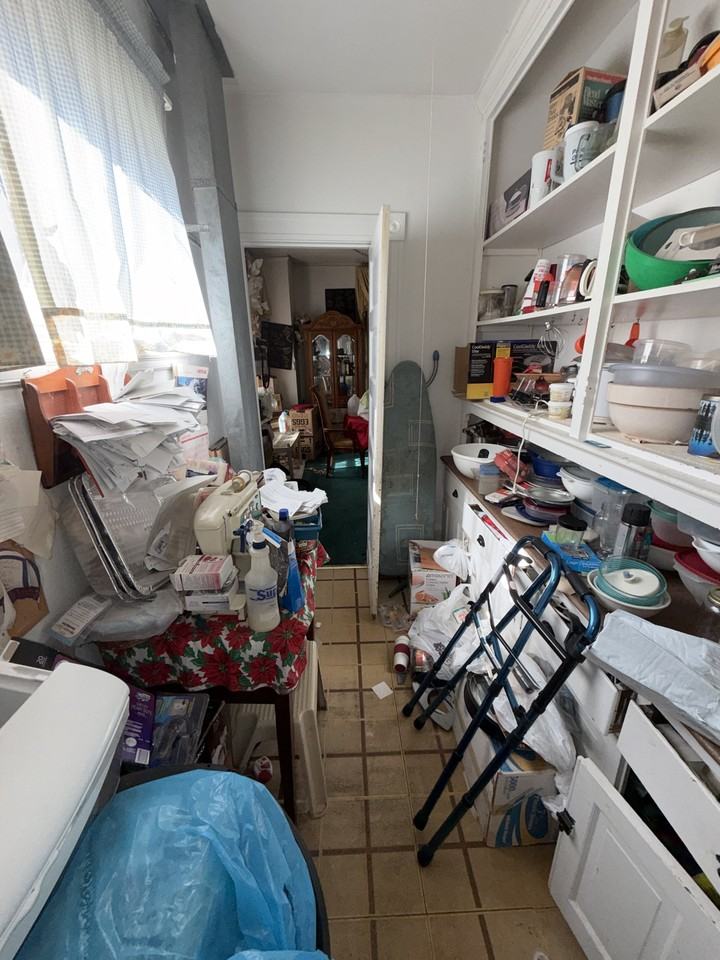 3720 Manola Ave - Photo 7 of 20