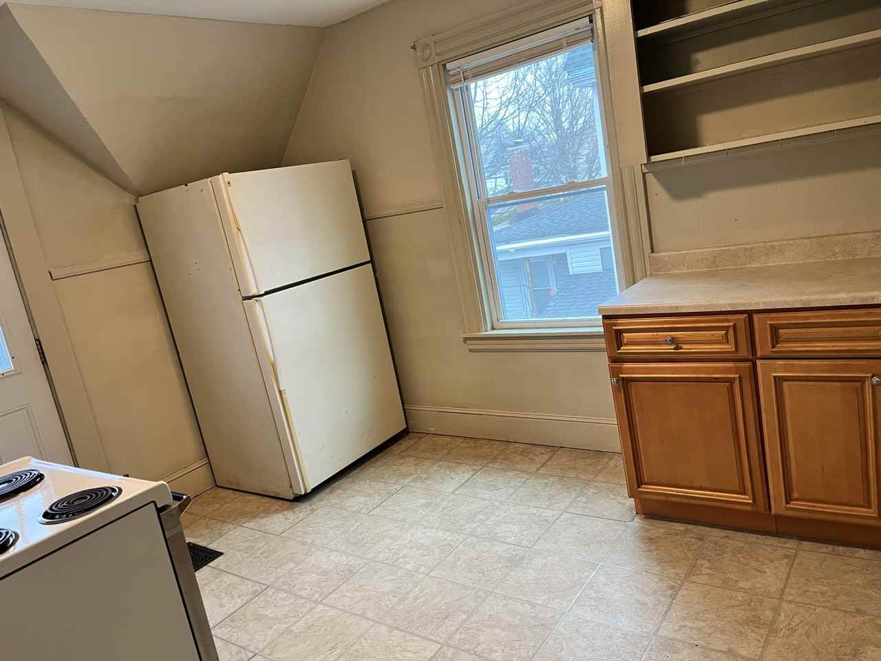 236 Euclid Ave #2 - Photo 6 of 12