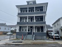 featured image of 107 Hawkins St