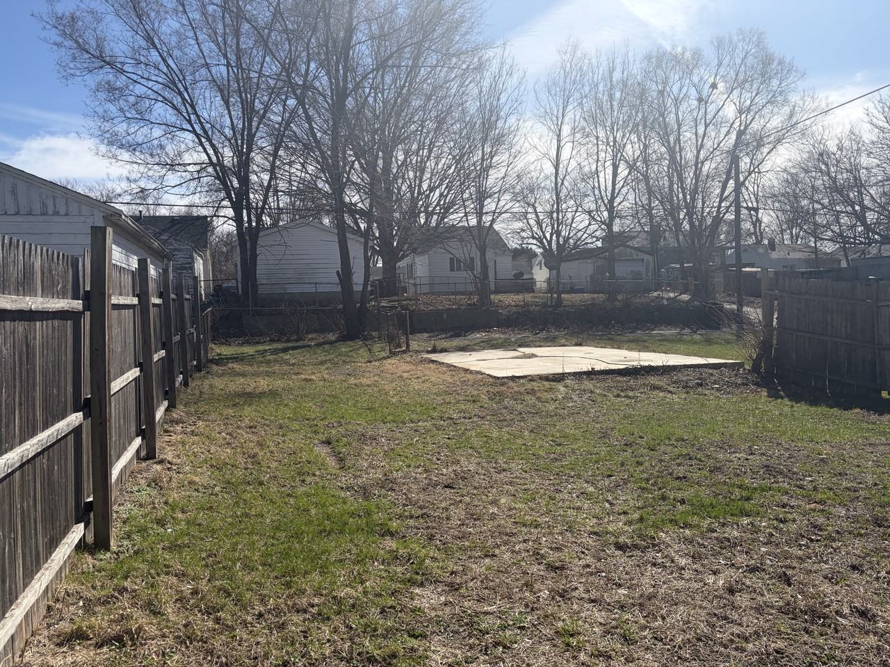 2408 W Wiswall St - Photo 3 of 18