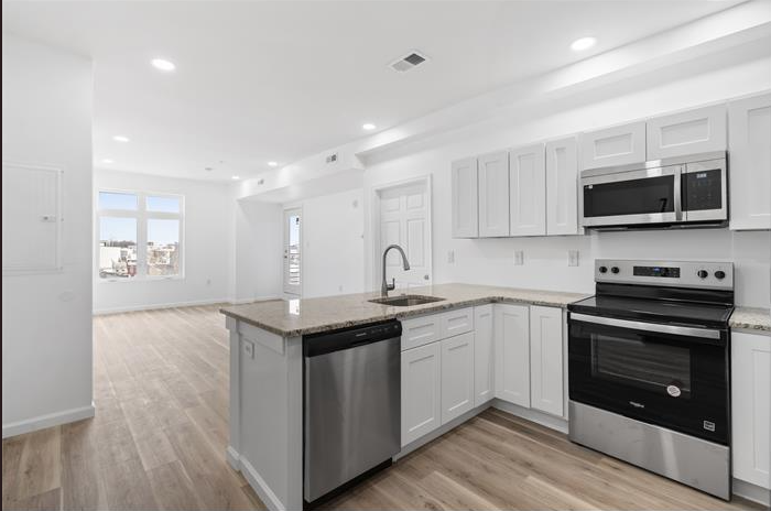 4250 Lancaster Ave #A - Photo 2 of 18