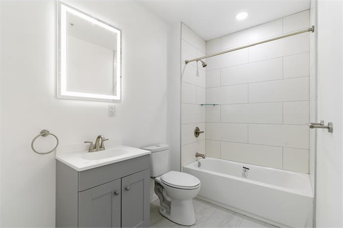 4250 Lancaster Ave #A - Photo 4 of 18