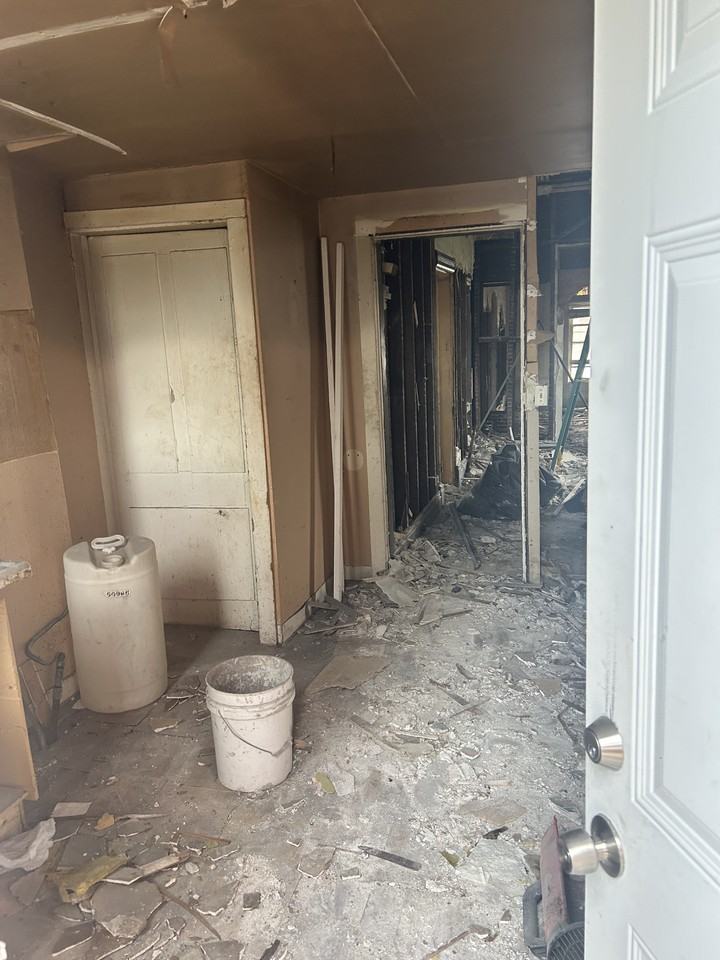 4043 Camellia Ave - Photo 5 of 20