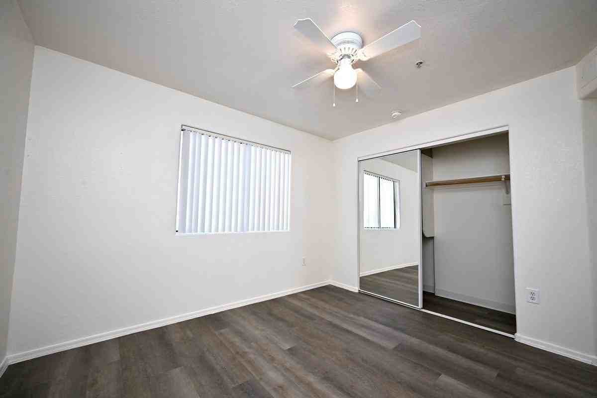 15380 W Young St - Photo 6 of 22