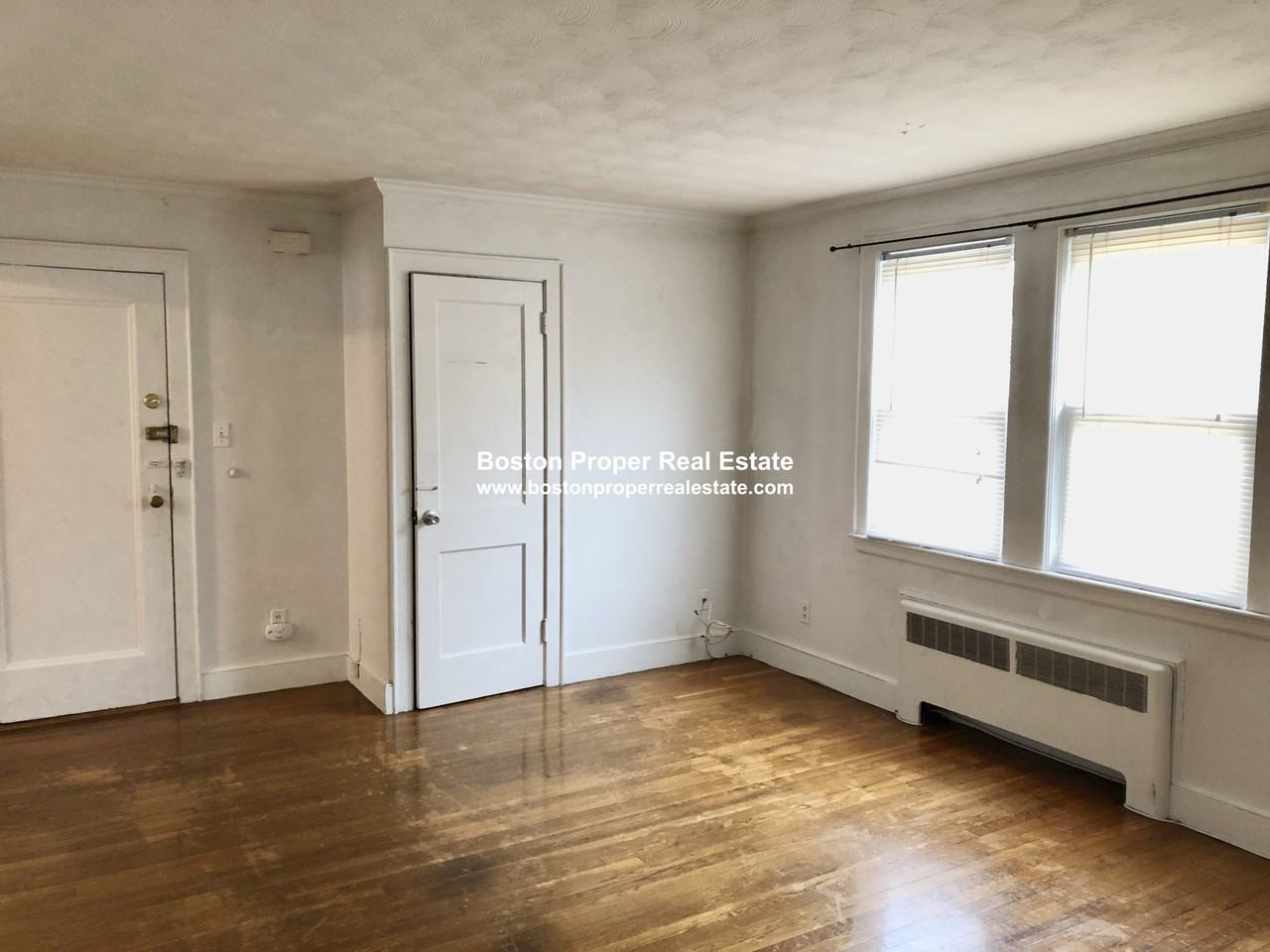 450 Washington St #2 - Photo 2 of 6