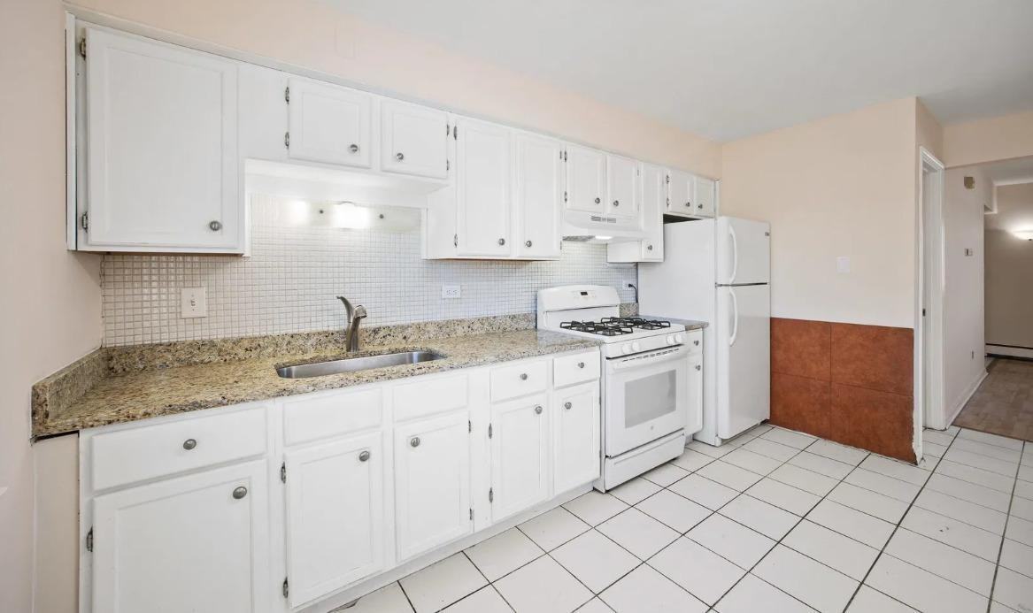 7834 W 95th St #2J - Photo 7 of 13