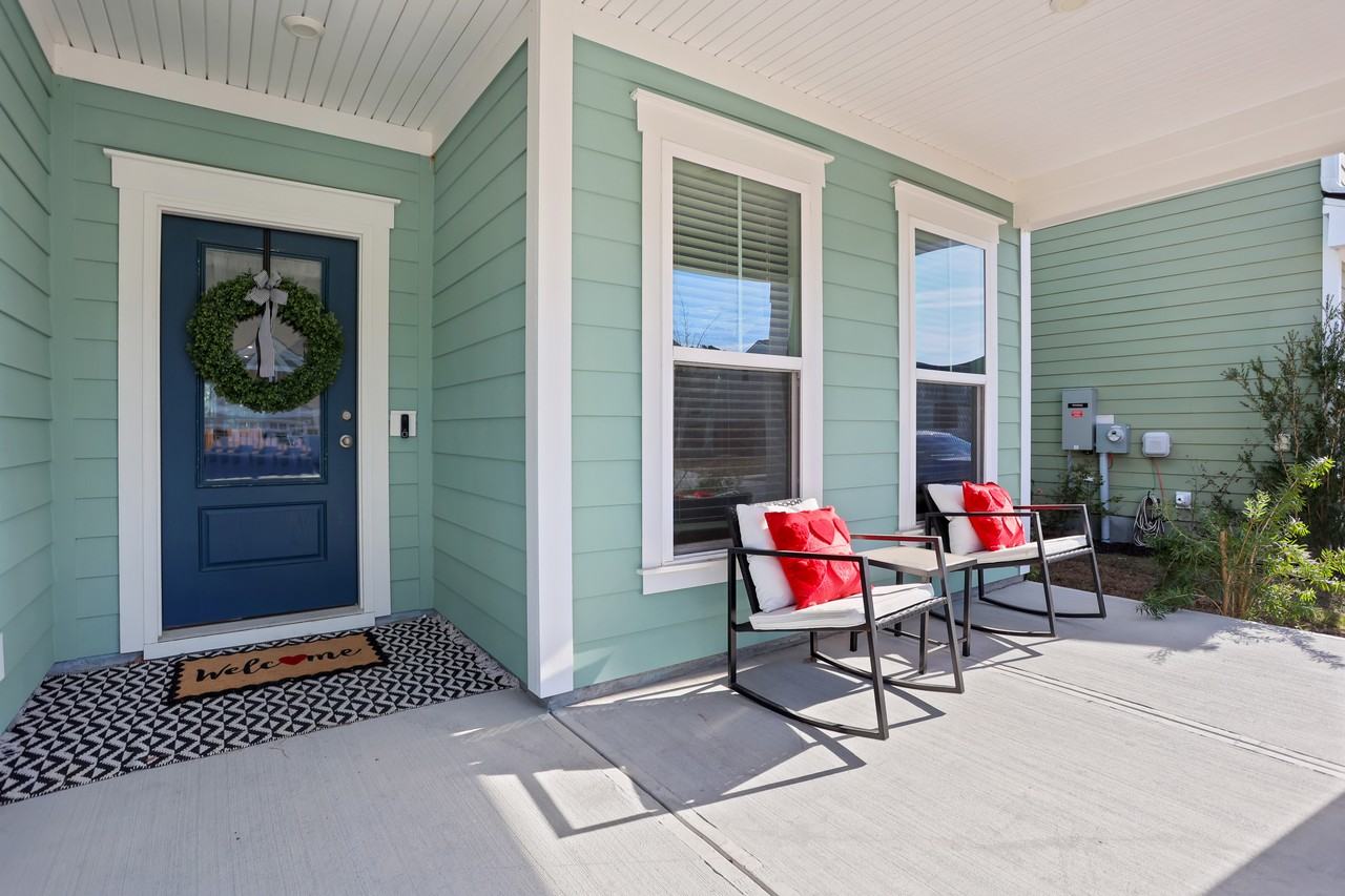 584 Longleaf Dr #NA - Photo 2 of 26