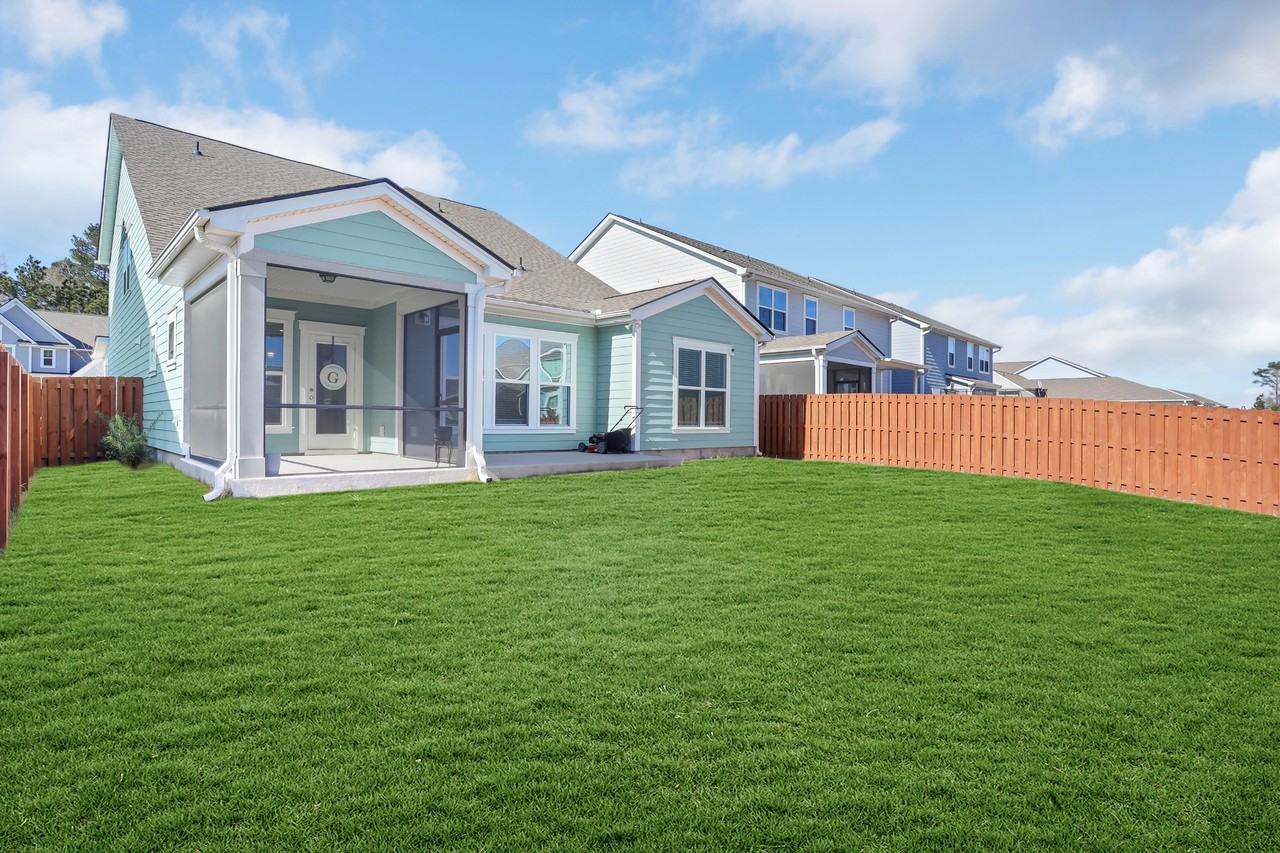 584 Longleaf Dr #NA - Photo 5 of 26