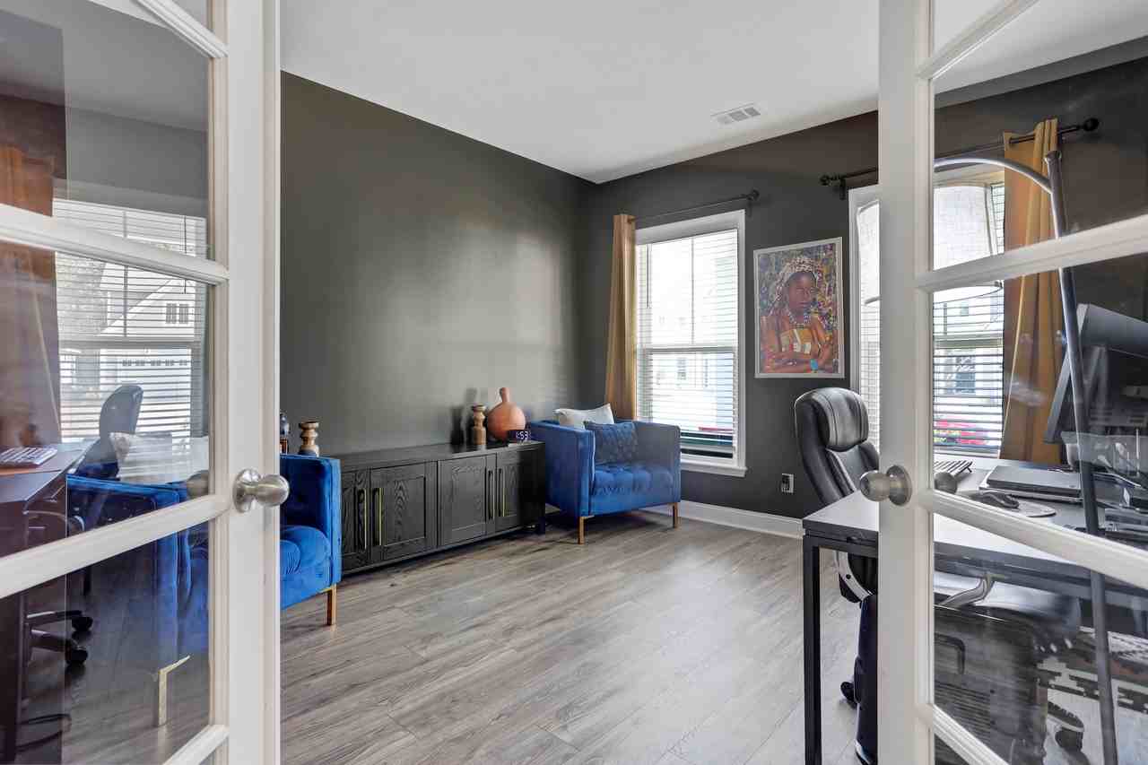 584 Longleaf Dr #NA - Photo 7 of 26